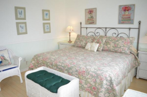 Friendly Native 204 by Travel Resort Services